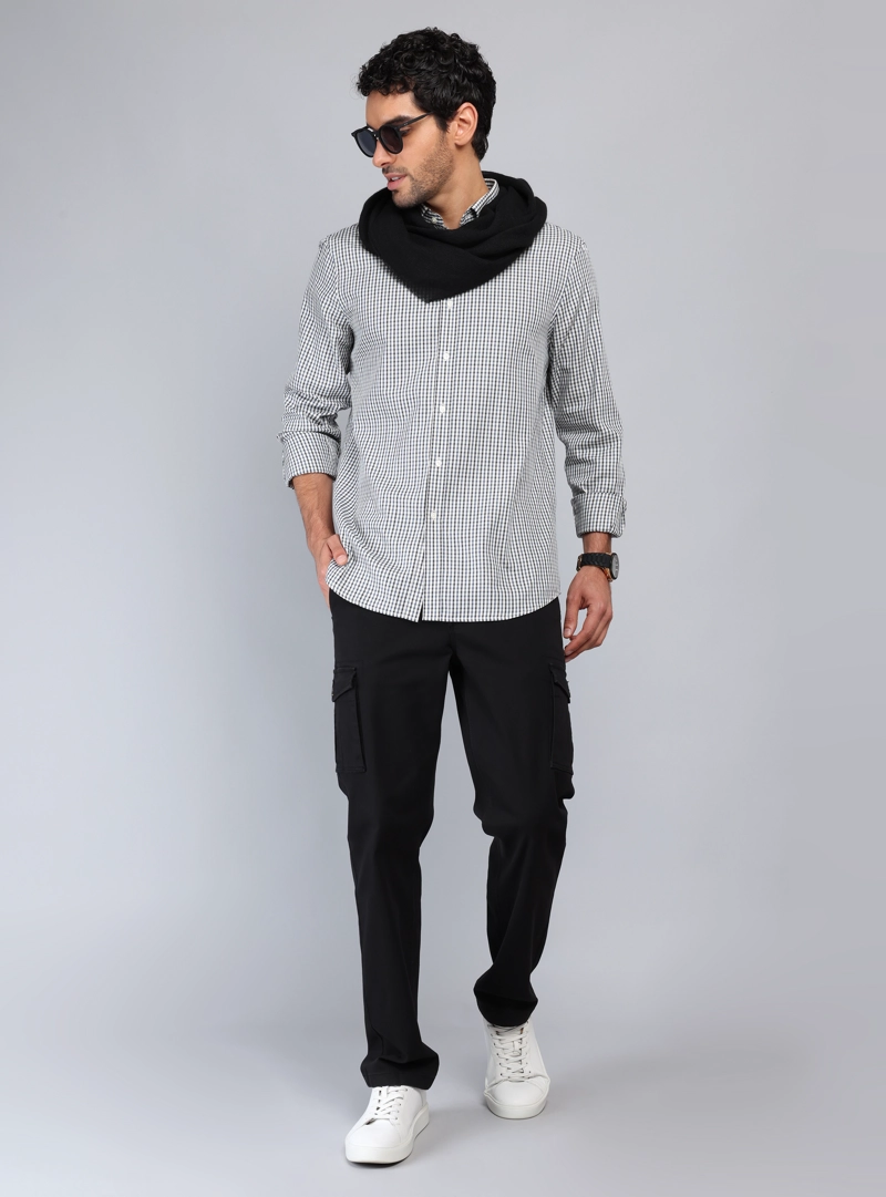 PANTALON CARGO REGULAR FIT NEGRO PIERO BUTTI - 4