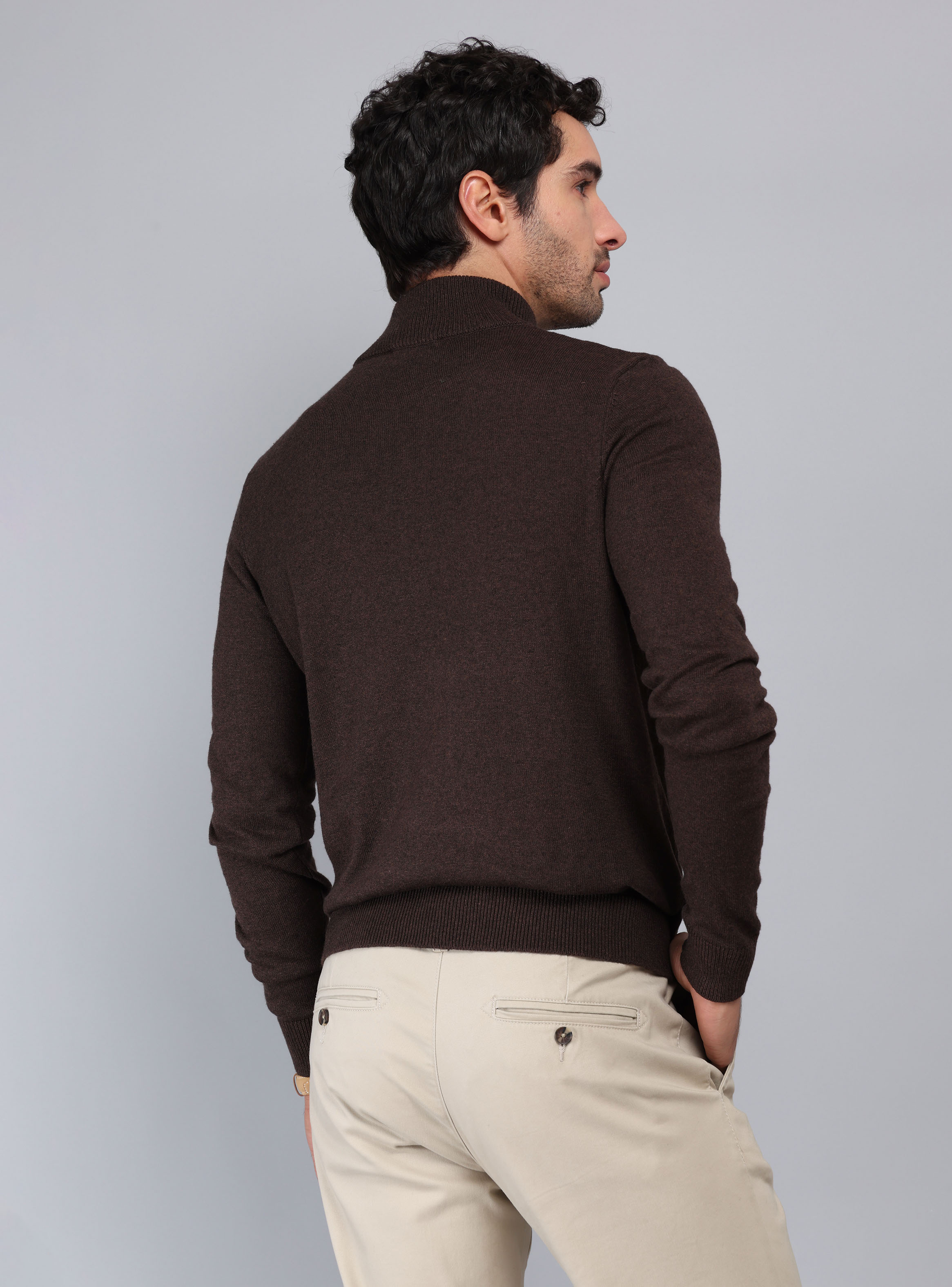 SWEATER CUELLO ALTO REGULAR FIT CHOCOLATE PIERO BUTTI - 2