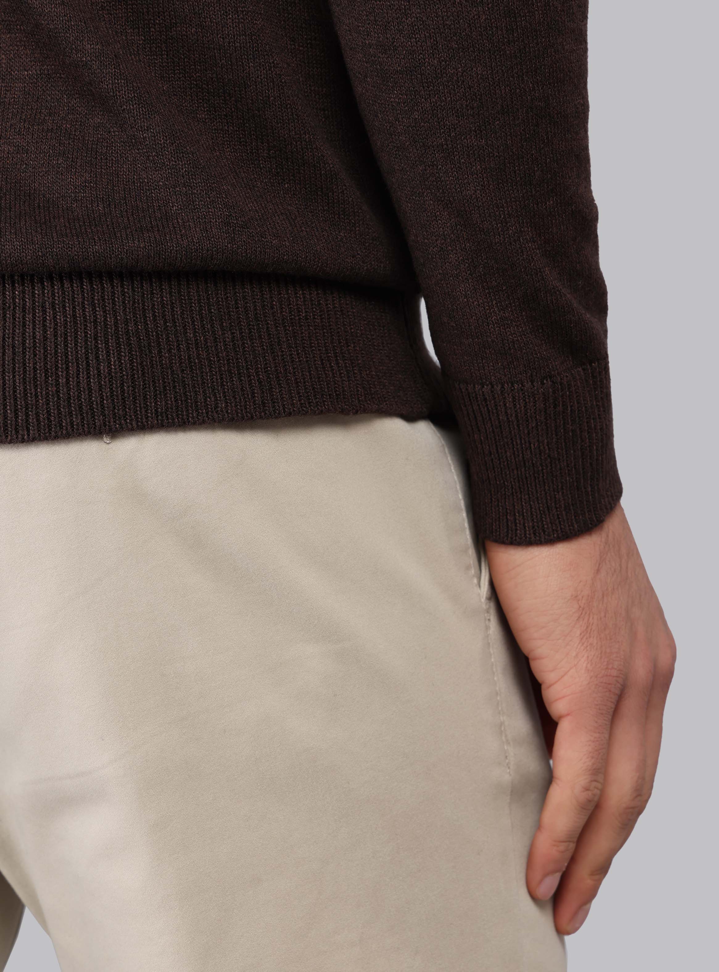 SWEATER CUELLO ALTO REGULAR FIT CHOCOLATE PIERO BUTTI - 5