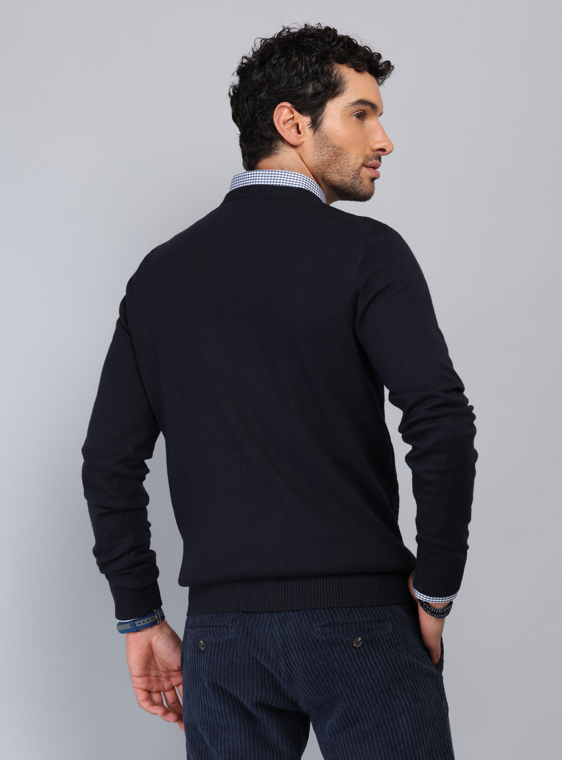 SWEATER CON DISEÑO PIERO BUTTI - 2