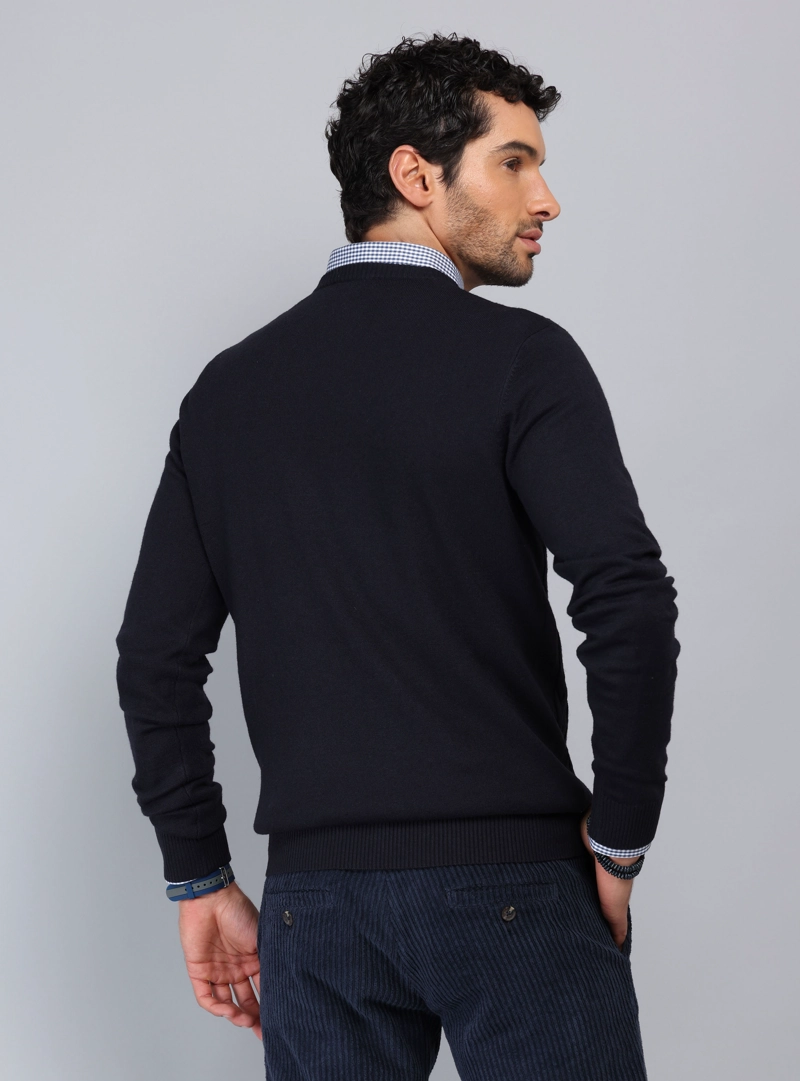 SWEATER CON DISEÑO PIERO BUTTI - 2