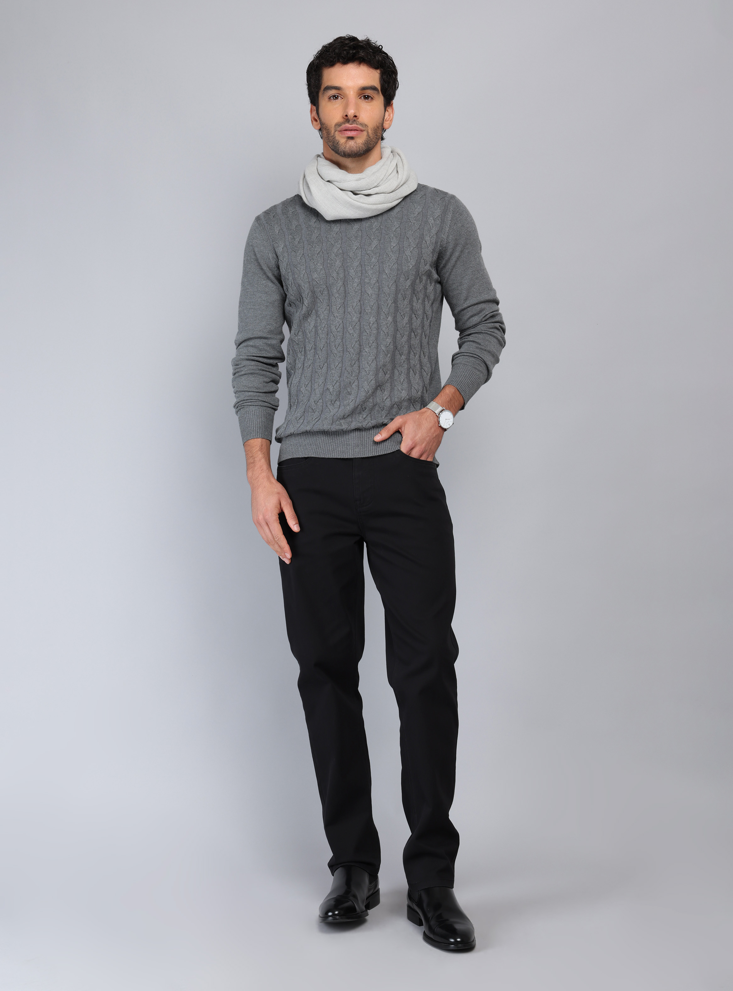 SWEATER CON DISEÑO PIERO BUTTI - 4