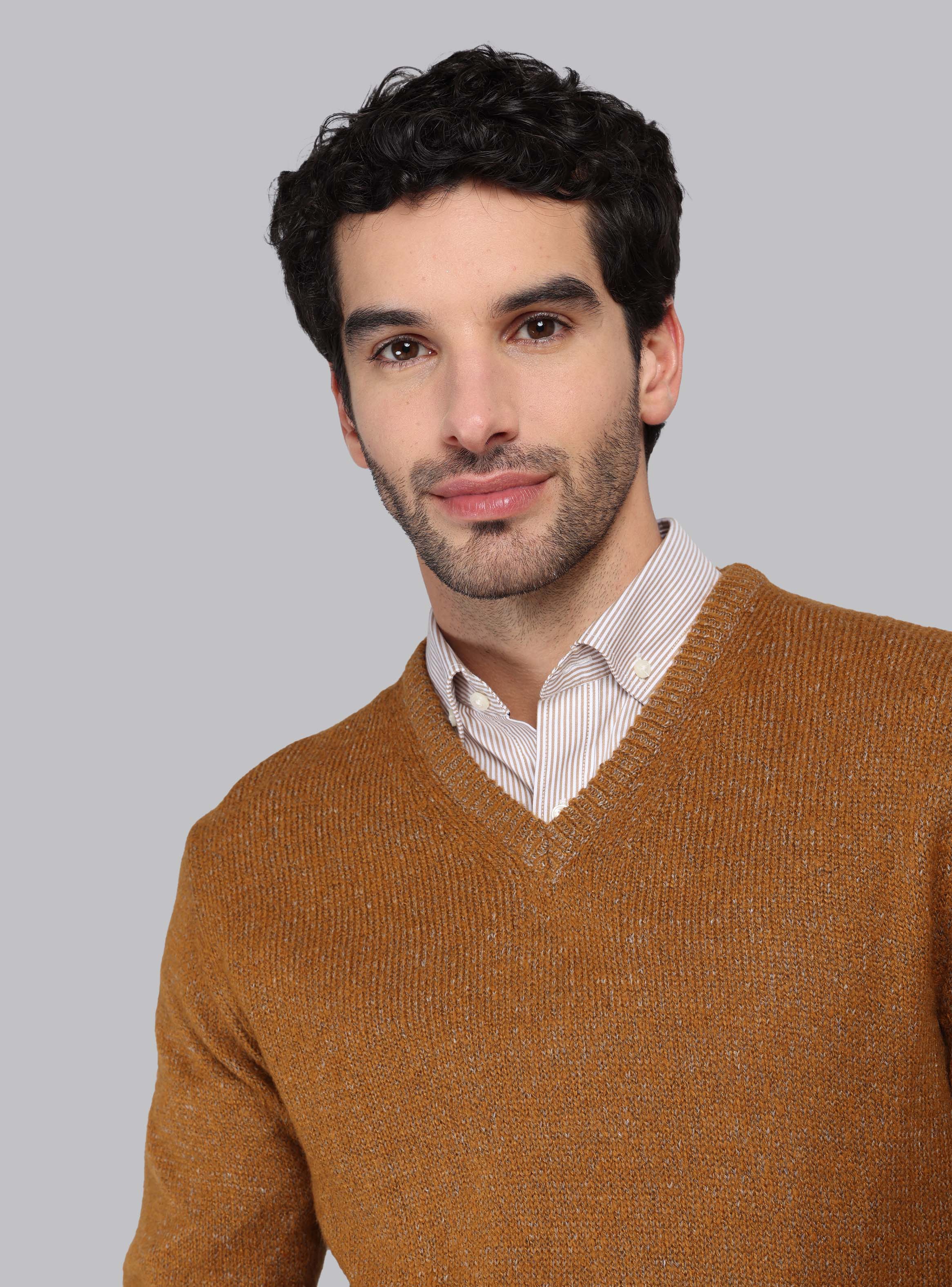 SWEATER CUELLO V PIERO BUTTI - 3