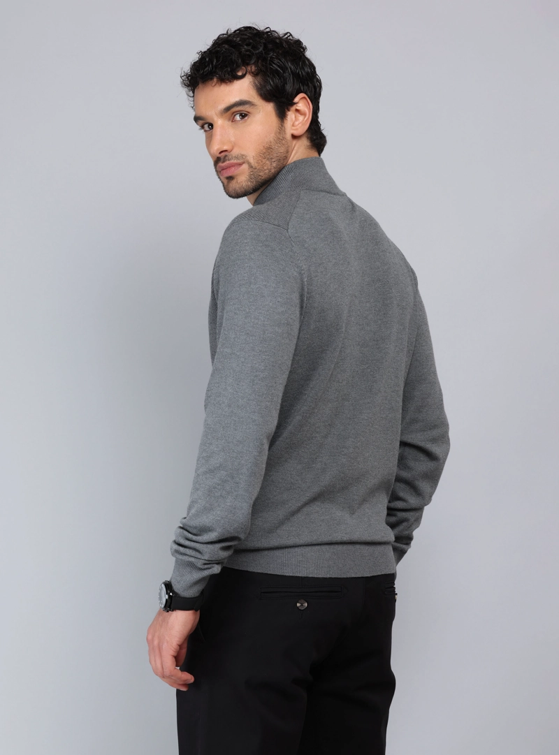 SWEATER TEXTURADO CUELLO ALTO PIERO BUTTI - 2