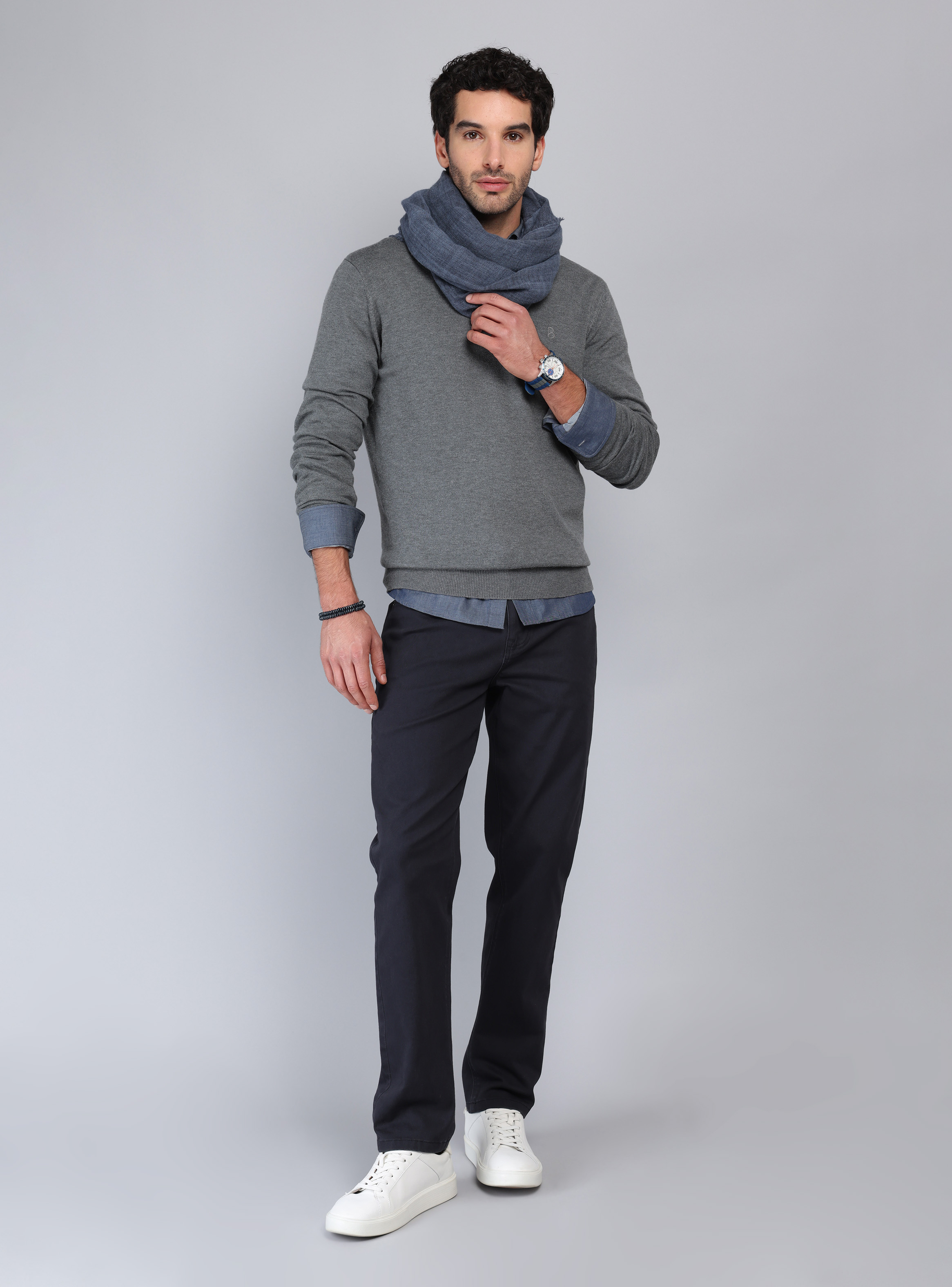 SWEATER LISO CUELLO V PIERO BUTTI - 4