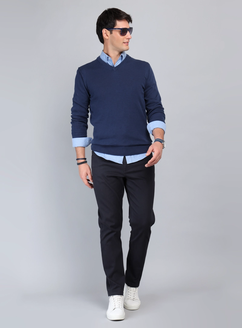 SWEATER CUELLO V REGULAR FIT AZUL ARROW - 4