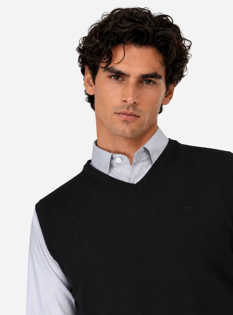 SWEATER SIN MANGAS REGULAR FIT NEGRO ARROW - 3