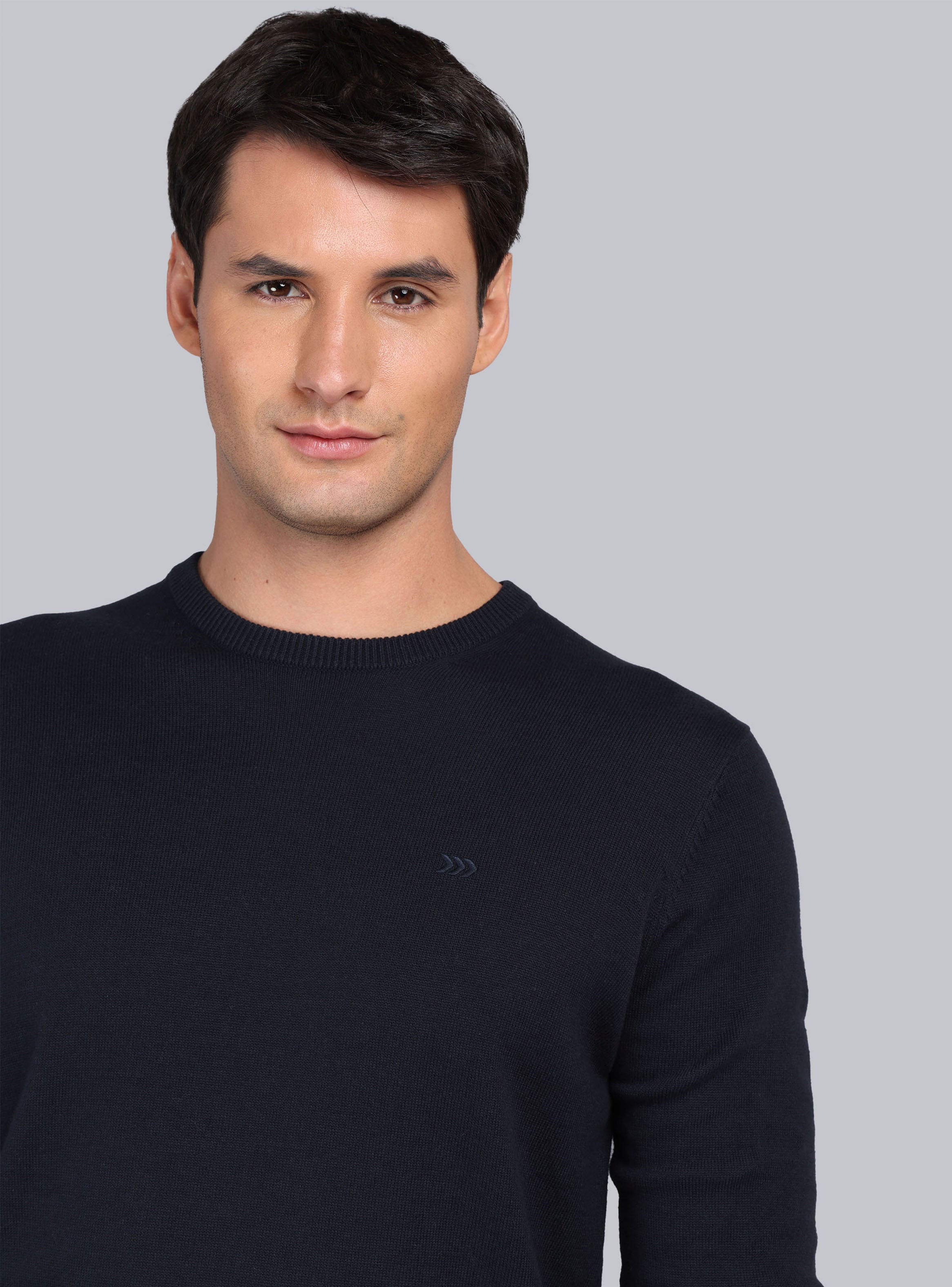 SWEATER CUELLO REDONDO REGULAR FIT AZUL MARINO ARROW - 3