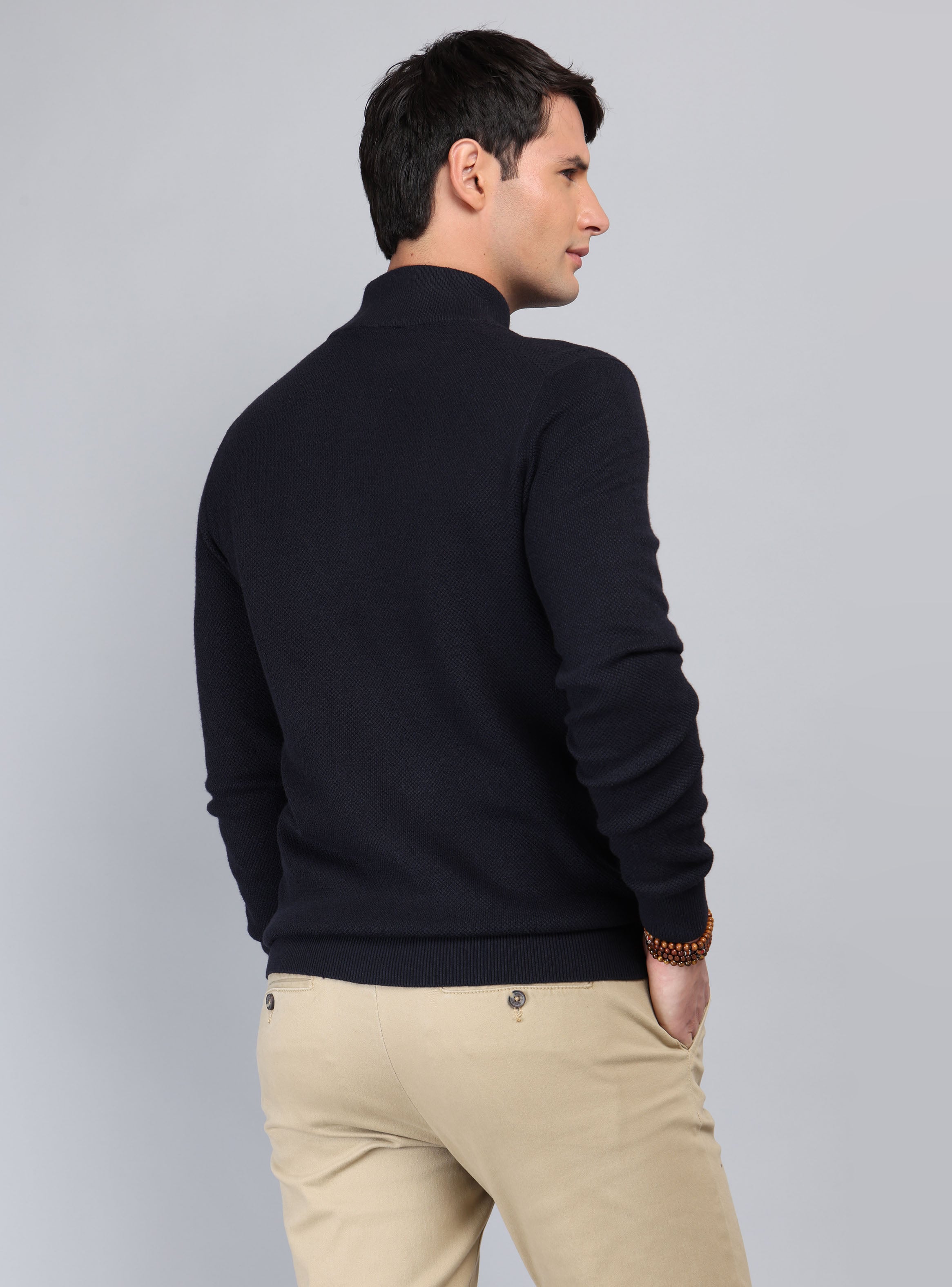 SWEATER CUELLO ALTO REGULAR FIT AZUL MARINO ARROW - 2