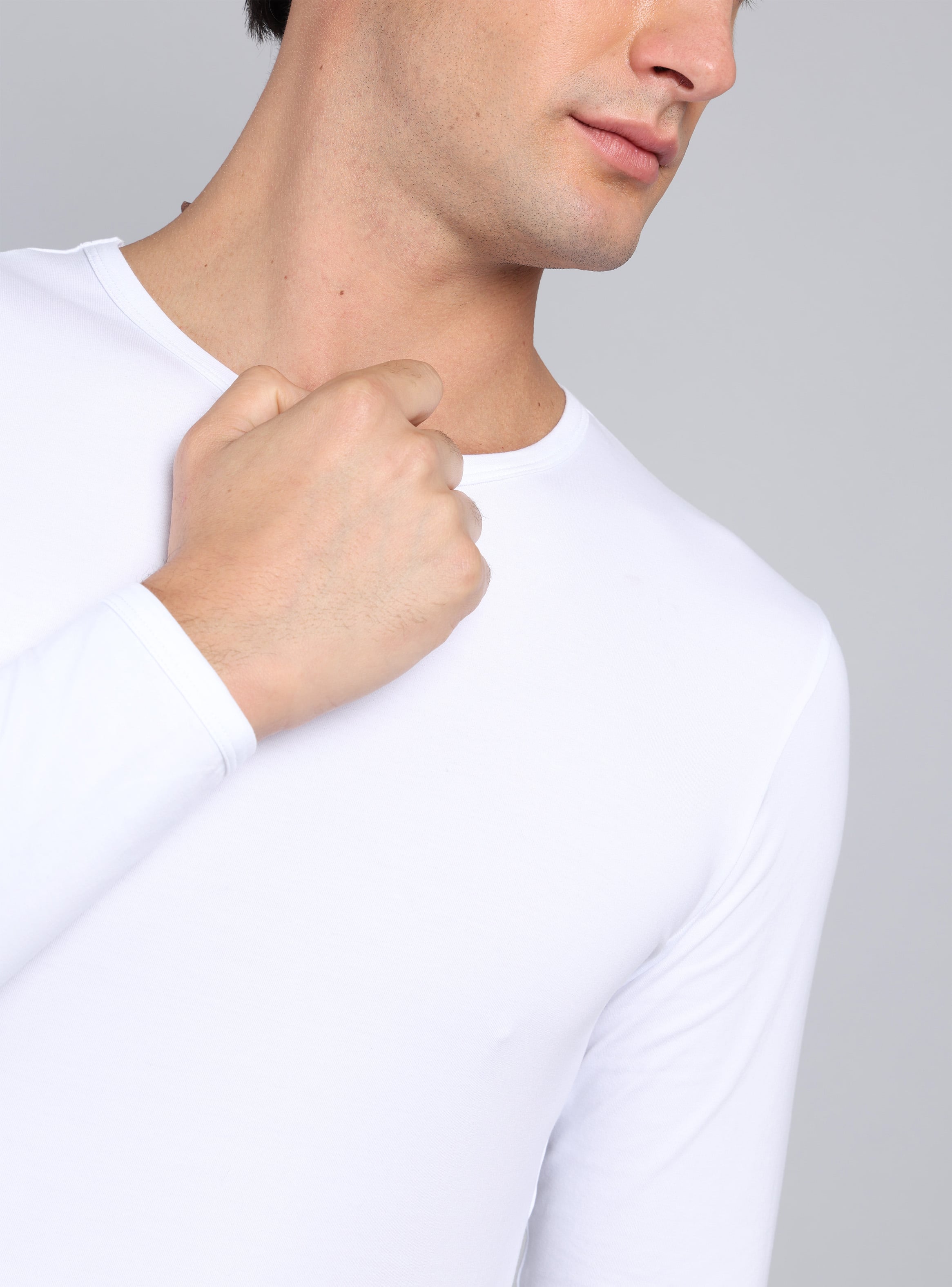 CAMISETA PRIMERA CAPA REGULAR FIT BLANCO ARROW - 4