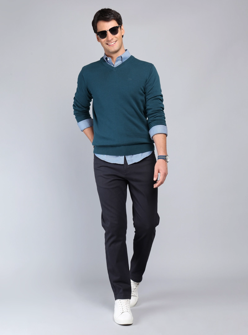 SWEATER CUELLO V REGULAR FIT PETROLEO ARROW - 5