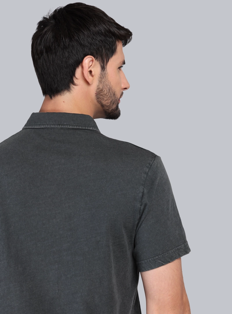 POLERA LISA STONE WASH REGULAR FIT NEGRO ARROW - 5