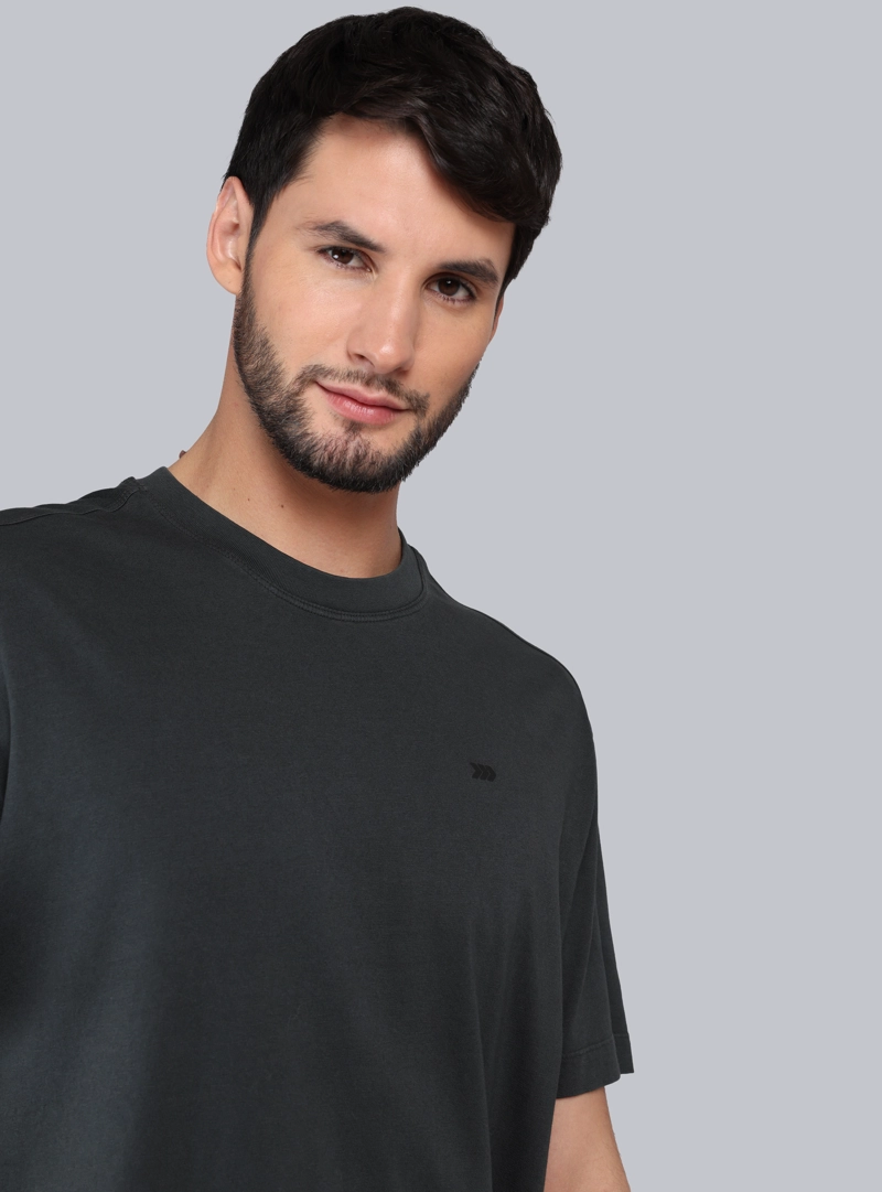 POLERA LISA STONE WASH REGULAR FIT NEGRO ARROW - 3