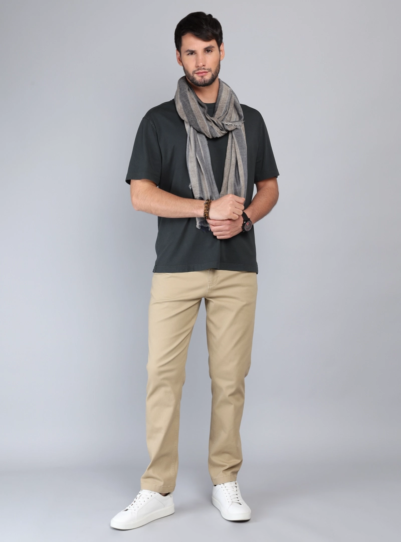 POLERA LISA STONE WASH REGULAR FIT NEGRO ARROW - 4