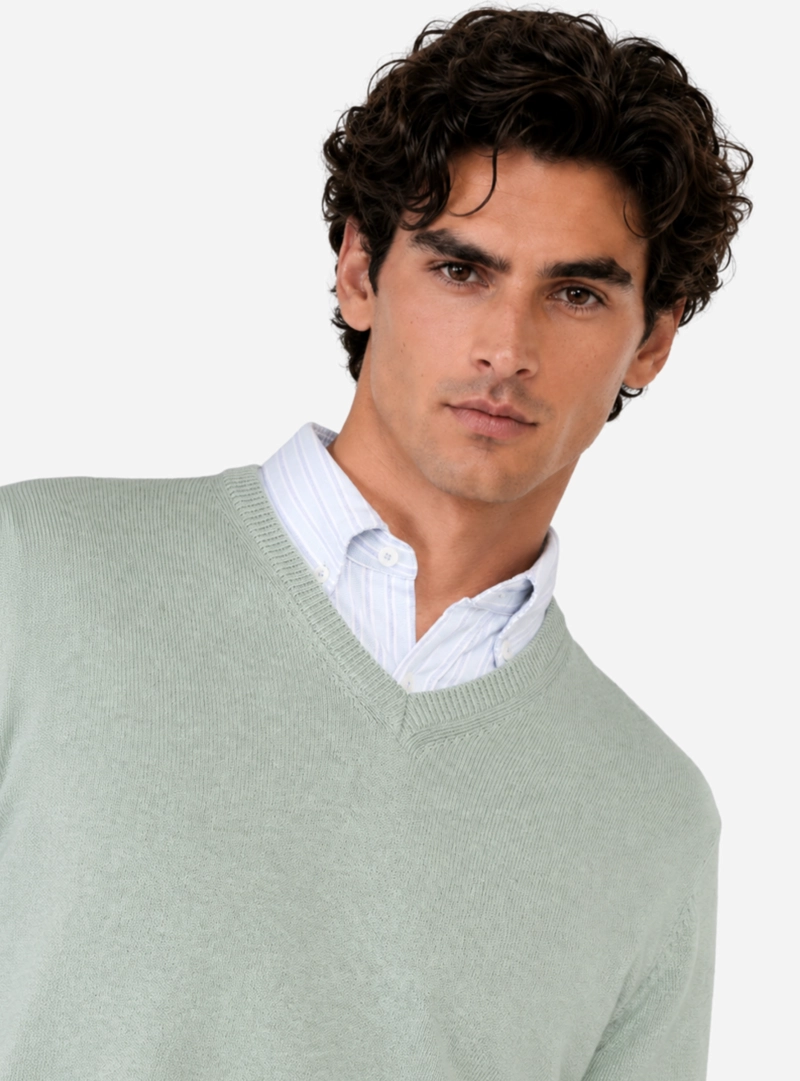 SWEATER CUELLO V REGULAR FIT VERDE CLARO ARROW - 3