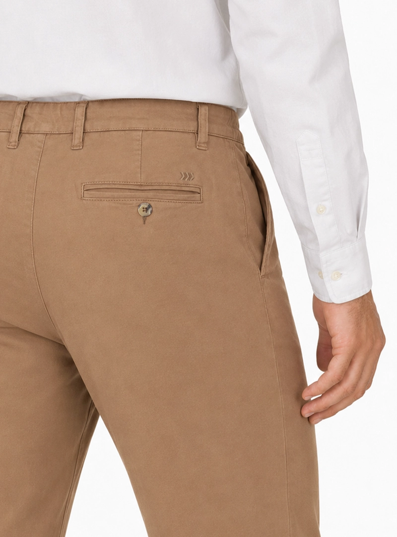 PANTALON CHINO SPANDEX REGULAR FIT CAFE  ARROW - 3