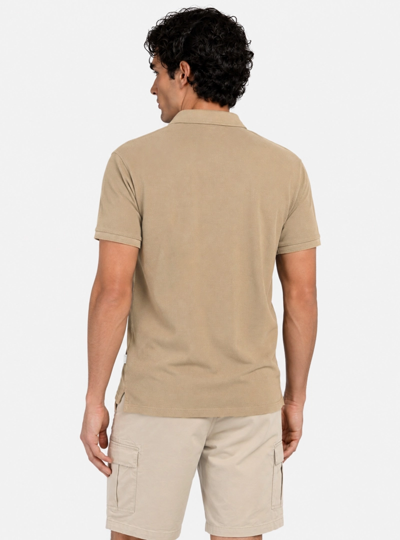POLERA STONE WASH REGULAR FIT CAFE  ARROW - 2