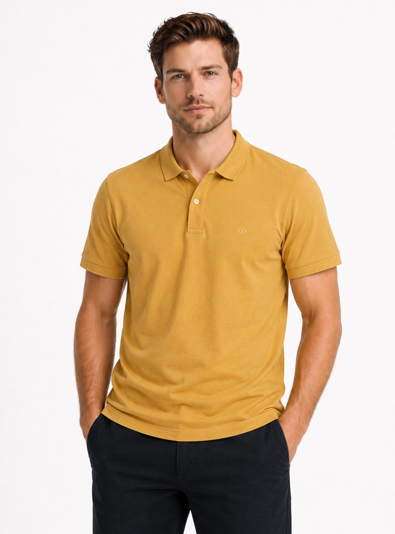 POLERA PIQUE REGULAR FIT AMARILLO ARROW - 1