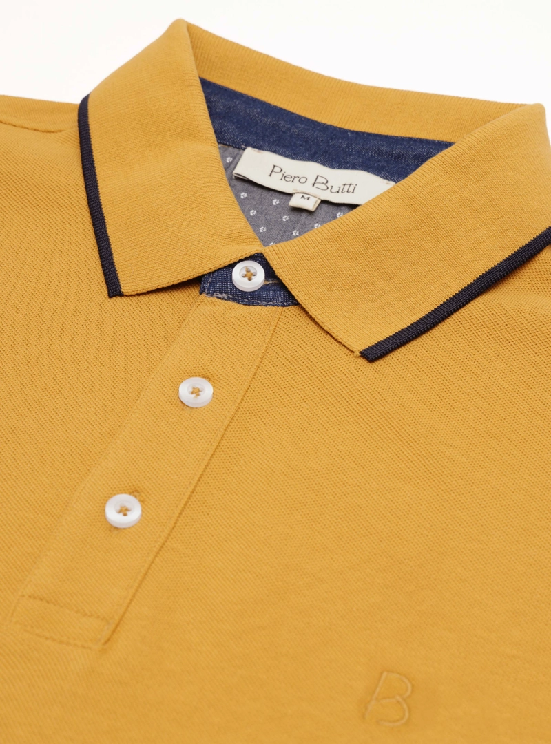 POLERA PIQUE REGULAR FIT MOSTAZA PIERO BUTTI - 5