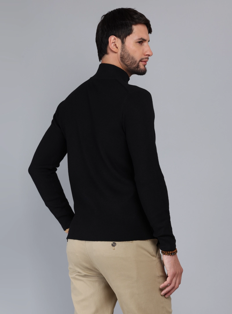 SWEATER CUELLO ALTO REGULAR FIT NEGRO ARROW - 2