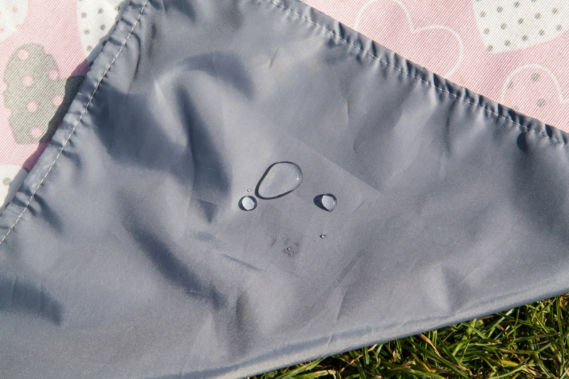 MANTA SUAVE E IMPERMEABLE PICNIC, PASEO Y JUEGO NIÑA - 7