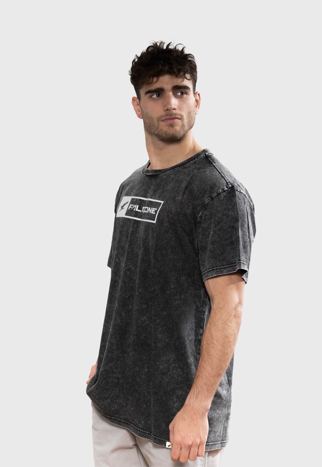 POLERA ORGÁNICA ACID-WASH RECTANGULAR LOGO NEGRO HOMBRE FALCONE - 2