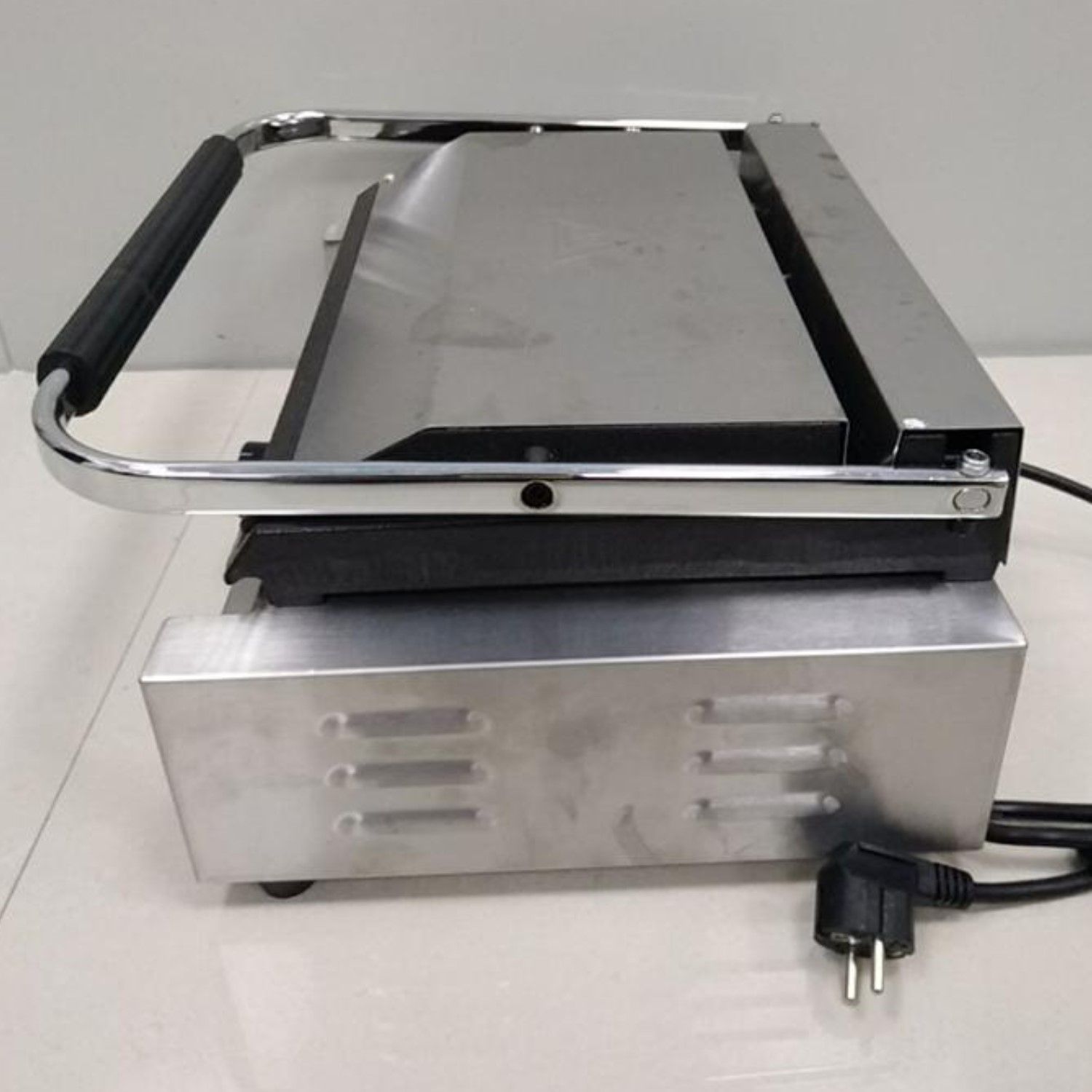 PLANCHA PROCHEF SANDWICHERA PANINI GRILL ACERO INOX. LISA 2200W - 2