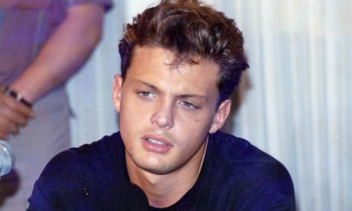 LIBRO LUIS MIGUEL, EL GRAN SOLITARIO...24 AÑOS DESPUÉS 389 CLAUDIA DE ICAZA - 3