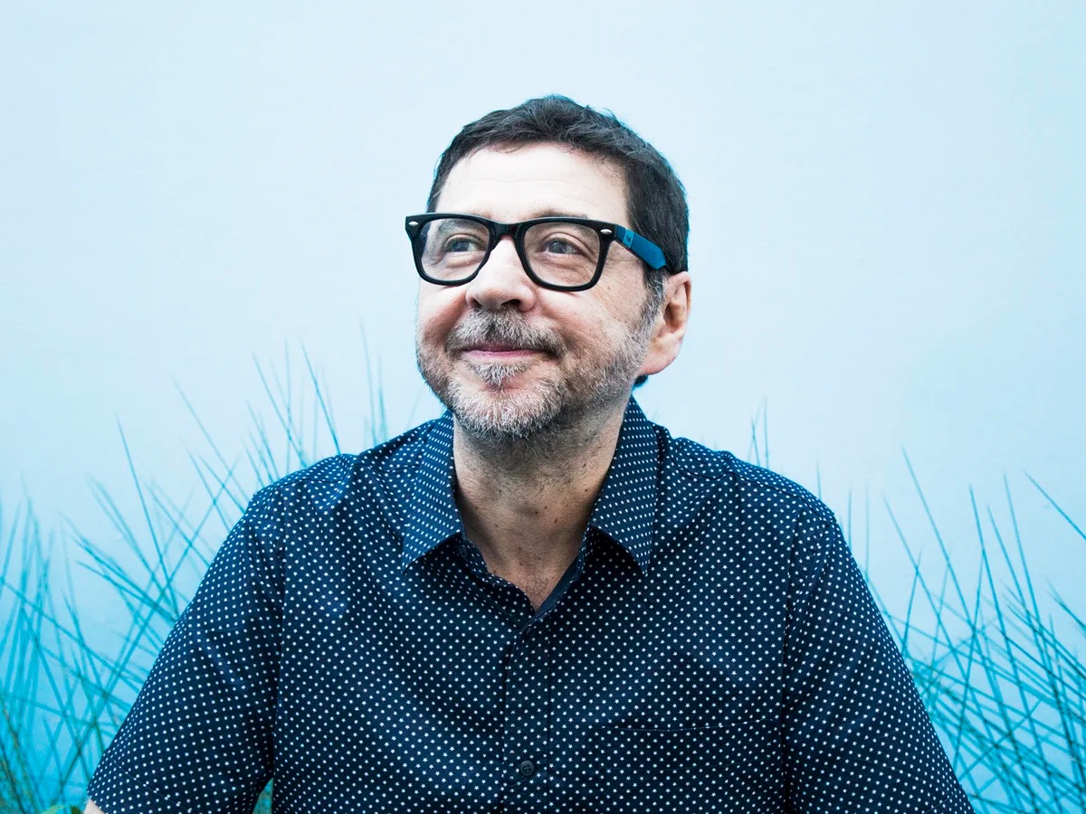 LIBRO LOS VECINOS MUEREN EN LAS NOVELAS SERGUI AGUIRRE - 3
