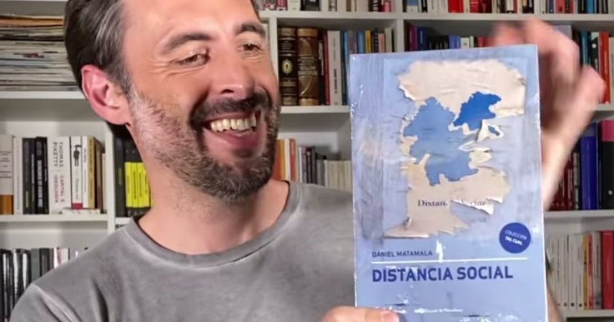 LIBRO DISTANCIA SOCIAL 975 DANIEL MATAMALA - 3