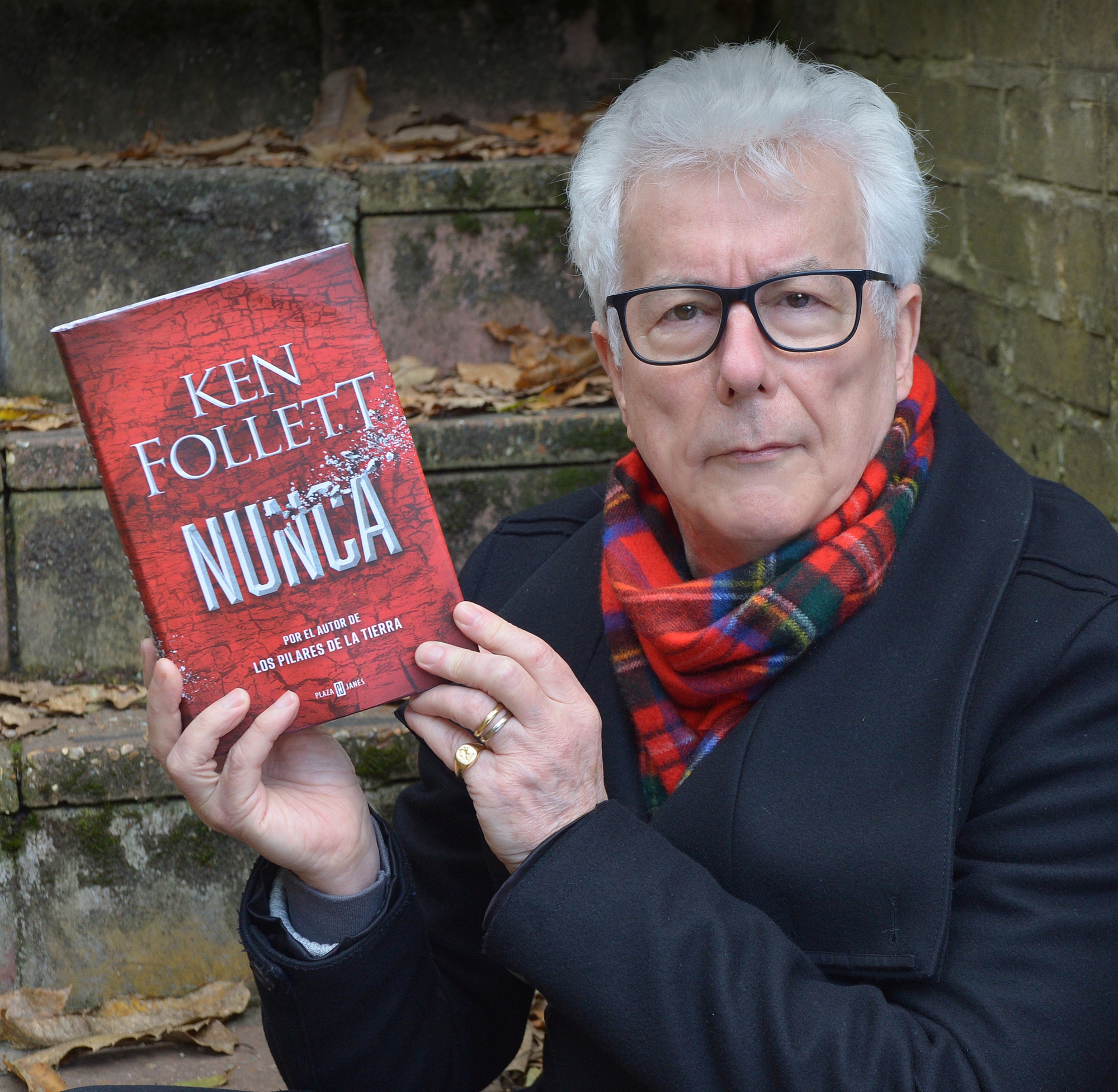 LIBRO NUNCA -097- KEN FOLLETT - 3