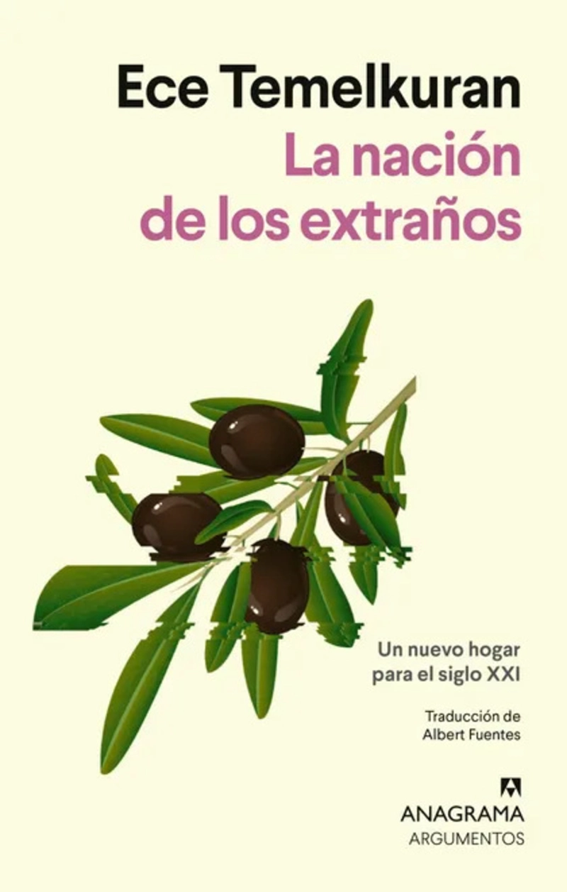 LIBRO LA NACION DE LOS EXTRAÑOS - 2