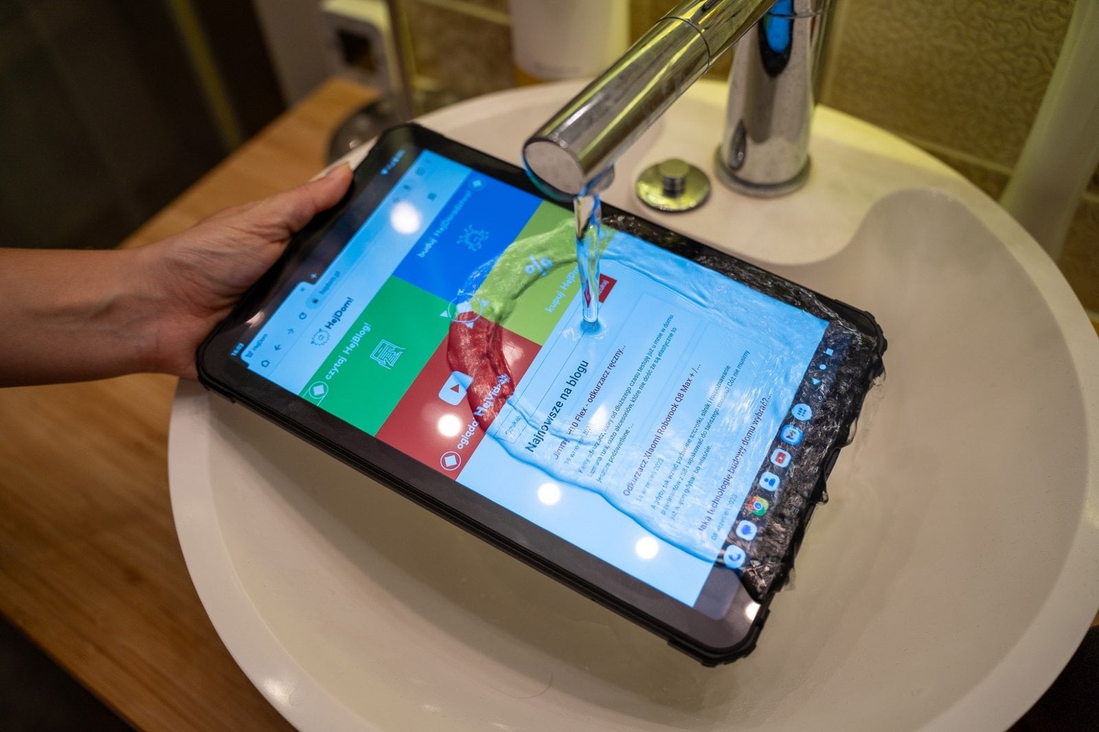 FOSSIBOT DT1 - TABLET RUGERIZADA 10,4'' 2K, CÁMARA 48 MP, BATERÍA 11.000 MAH - 7