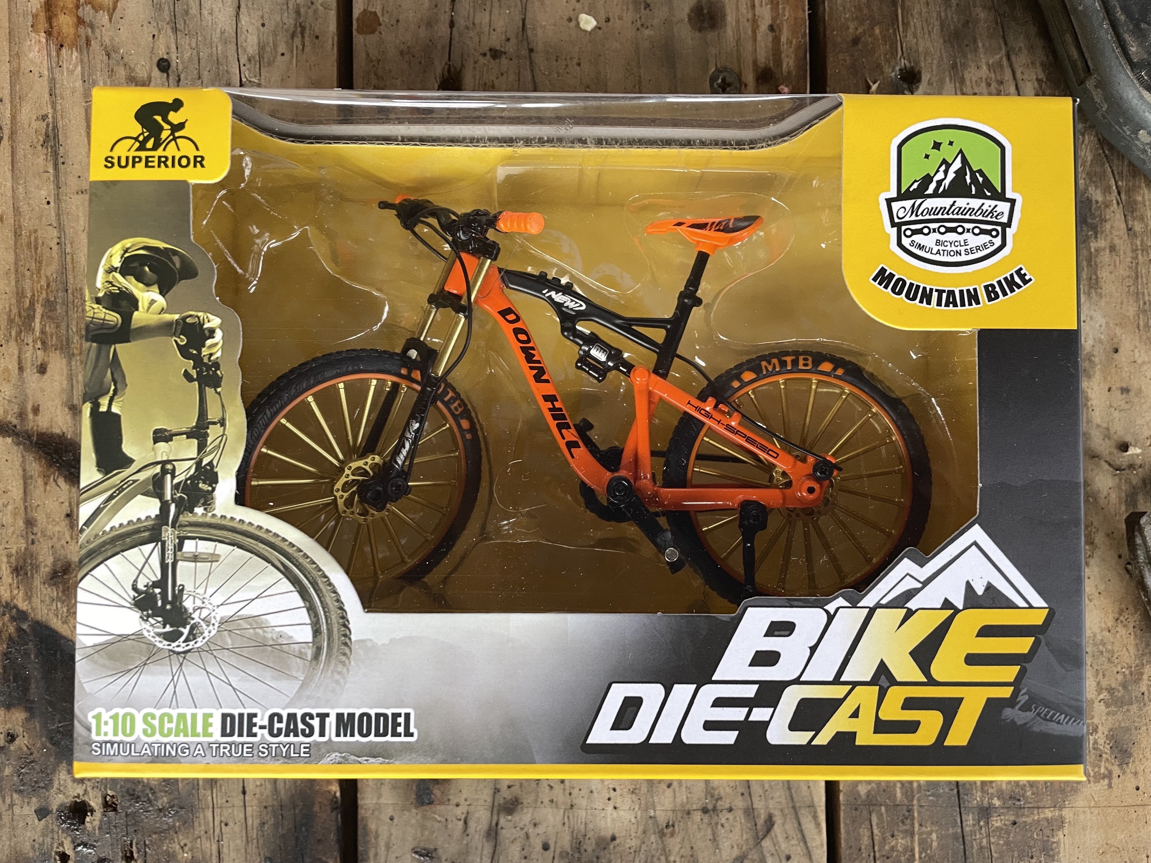 BICICLETA PELLITOS MOUNTAINBIKE ESCALA 1:10 NARANJA COLECCIÓNABLE MOUNTAINBIKE-ORG - 2