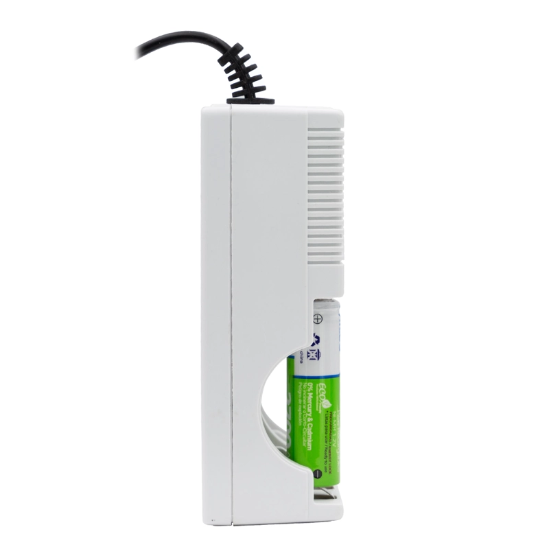 CARGADOR C/2 PILAS AA 2700 MAH + 2 AAA 1200 MAH PRE-CARGADAS - 3
