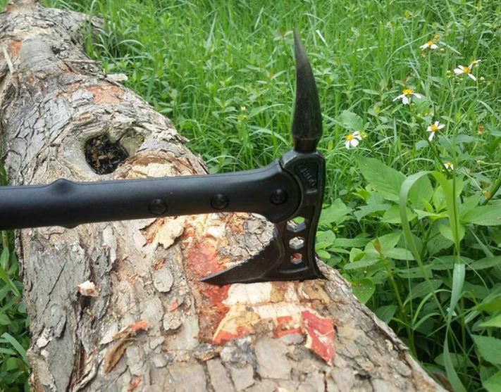 HACHA INVENCIBLE TOMAHAWK CON FUNDA AC57 ACERO - 5