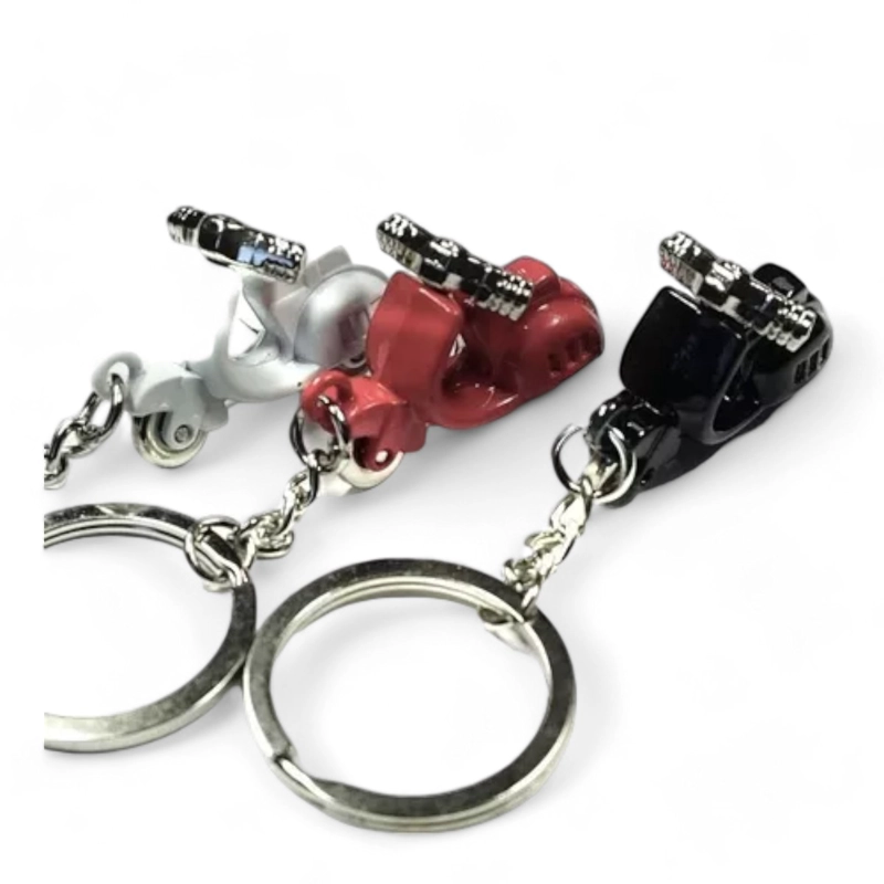 LLAVERO MOTO VESPA ITALIANA P/ UNIDAD GIRA VOLANTE Y RUEDAS AN19 - 1