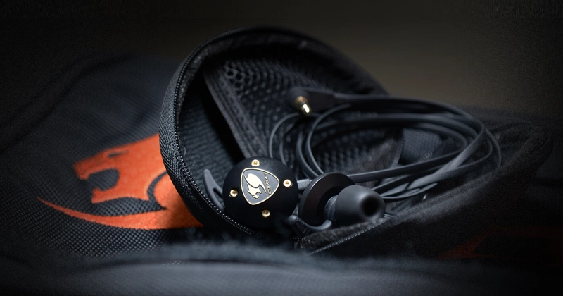 AUDÍFONOS GAMER COUGAR IN EAR CGRP07B-860H ATTILA EDITION - 8