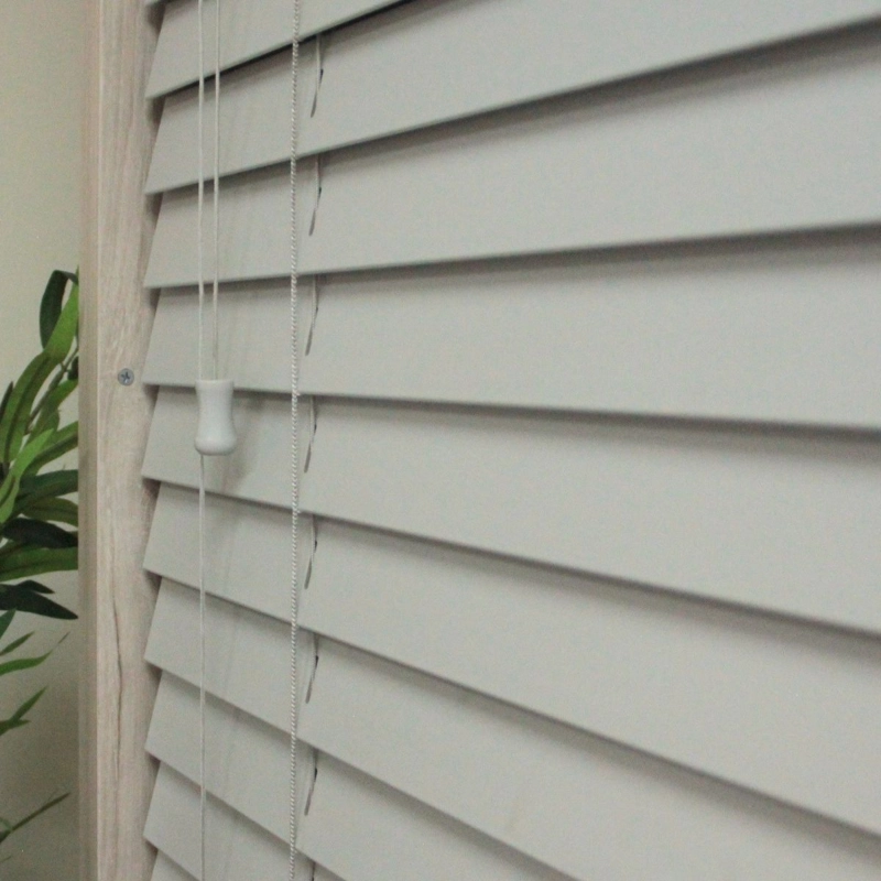 PERSIANA PVC TIPO MADERA 50 MM 200X250 CM GRIS CLARO AURA - 4