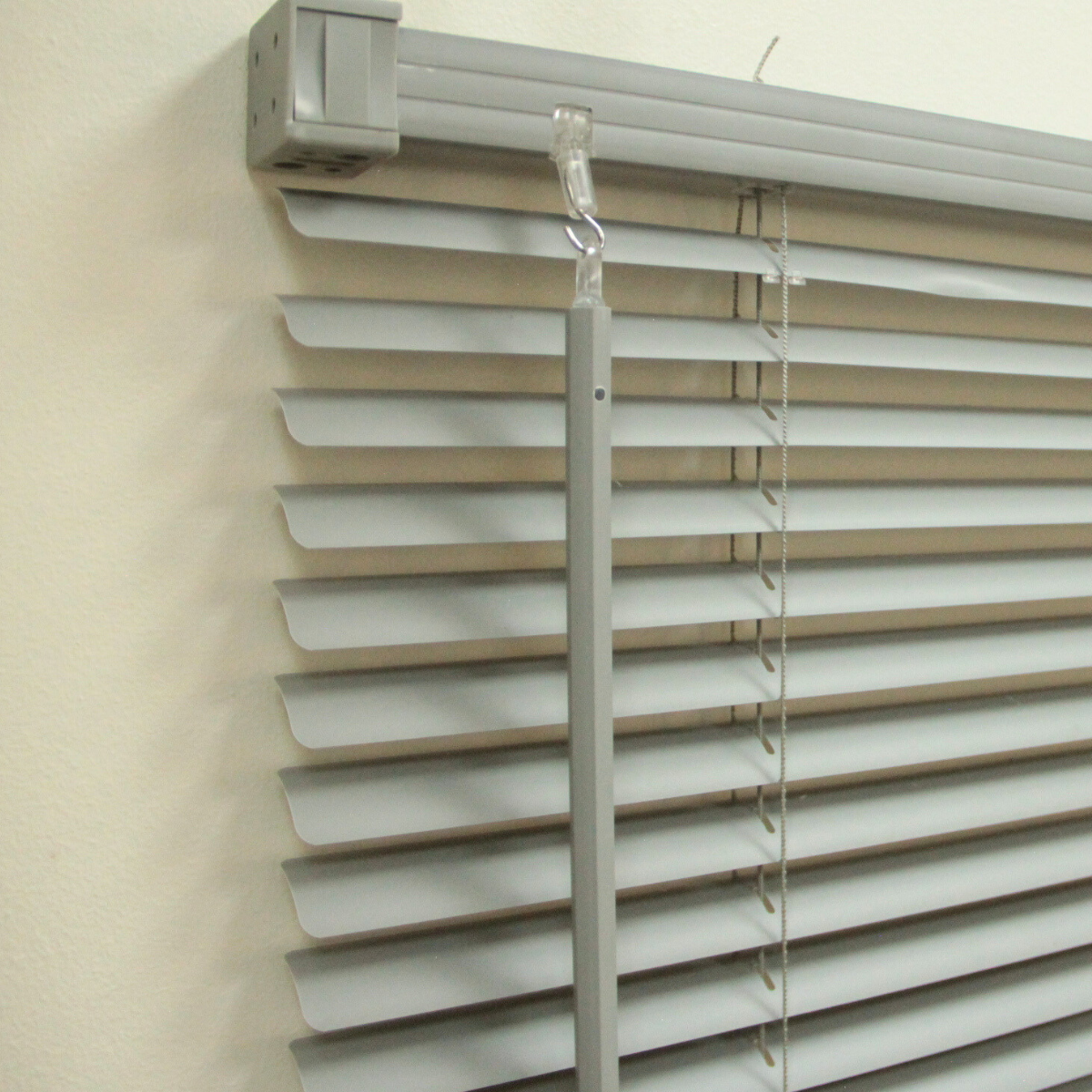 PERSIANA VENECIANA PVC 25MM 180X165 CM MANUAL GRIS CENIZA AURA - 8
