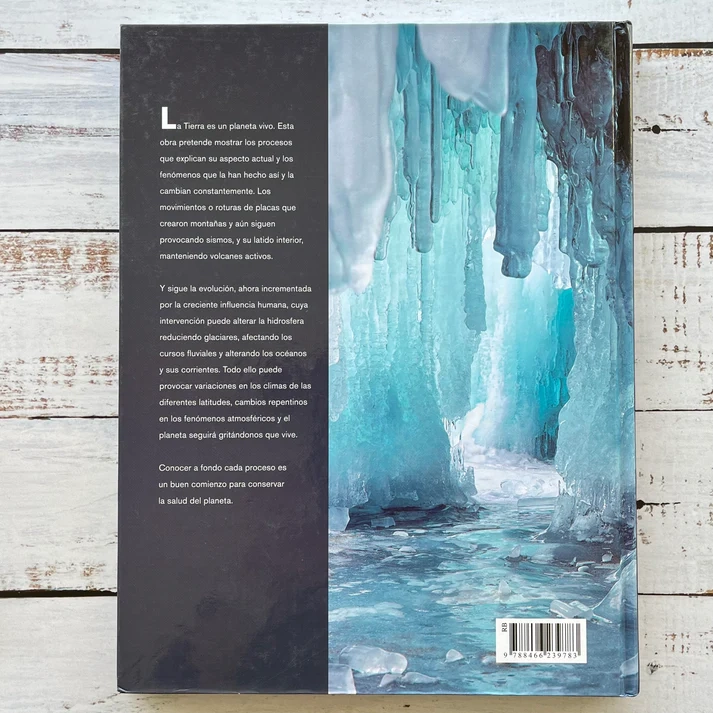 LIBRO TIERRA EN PELIGRO - CARMEN MARTUL HERNANDEZ - 3
