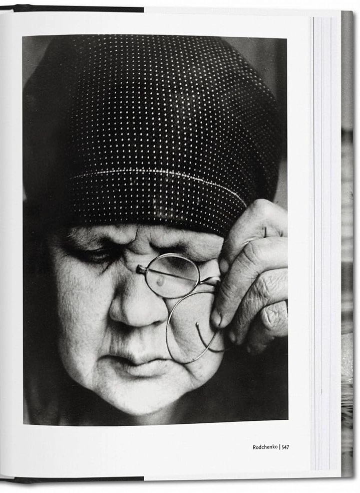 LIBRO BIBLIOTECA UNIVERSAL - LA FOTOGRAFIA DEL SIGLO XX - MUSEUM LUDWING COLOGNE - 2