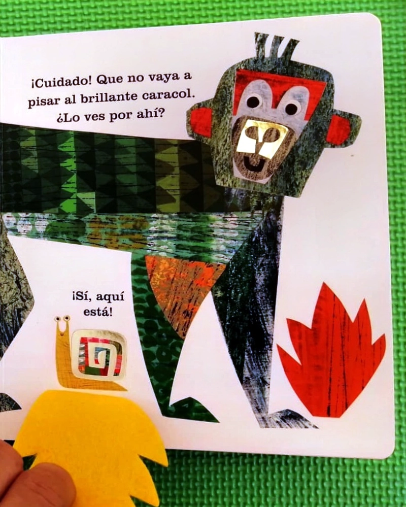 LIBRO MIRA QUIEN ES! - GRRR GRRR EL LEON - CAMILLA REID - 4