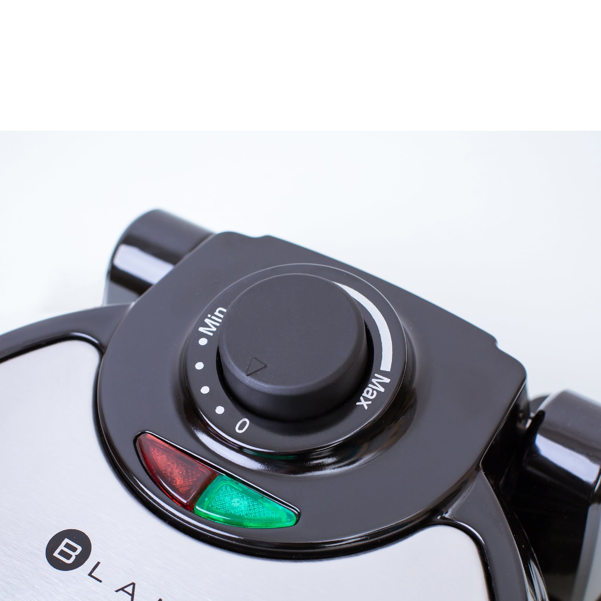 Wafflera 4 Espacios 800 W BWM032 - 8