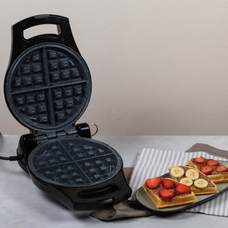 Wafflera 4 Espacios 800 W BWM032 - 9