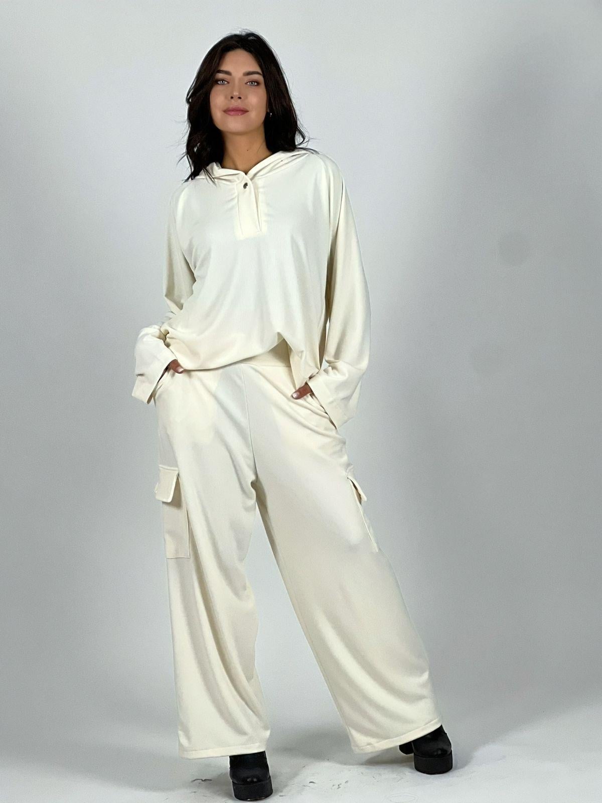 CONJUNTO DELGADO PANTALÓN Y POLERÓN EN COLOR BLANCO - 2