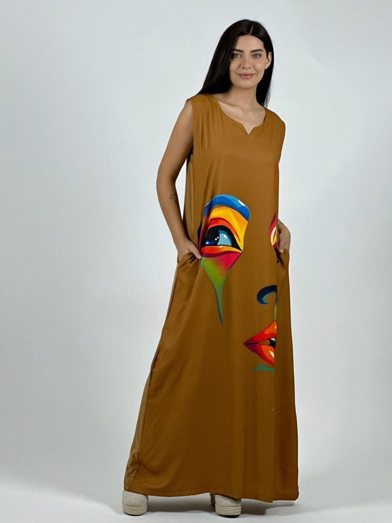VESTIDO SUBLIMADO ROSTRO COLORIDO CAMEL - 1