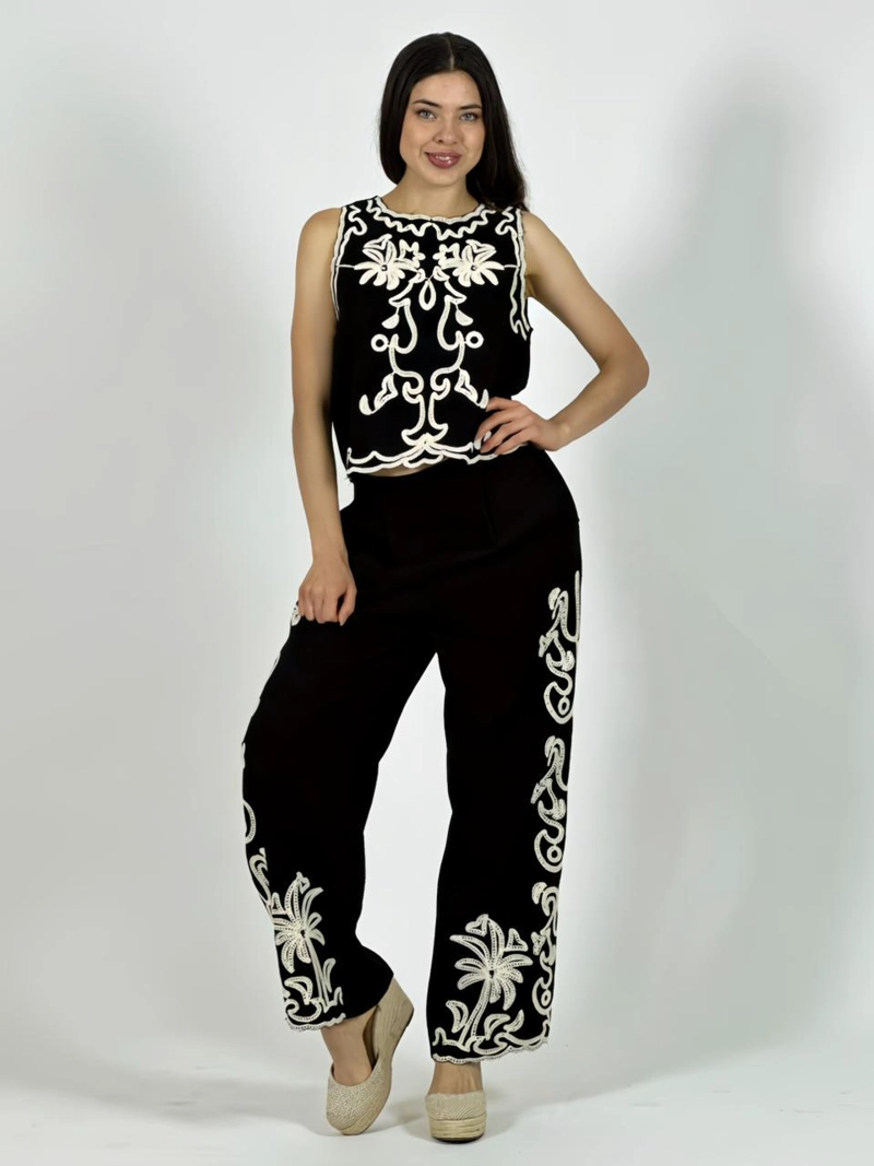 CONJUNTO DE LINO BORDADO BEIGE - 2