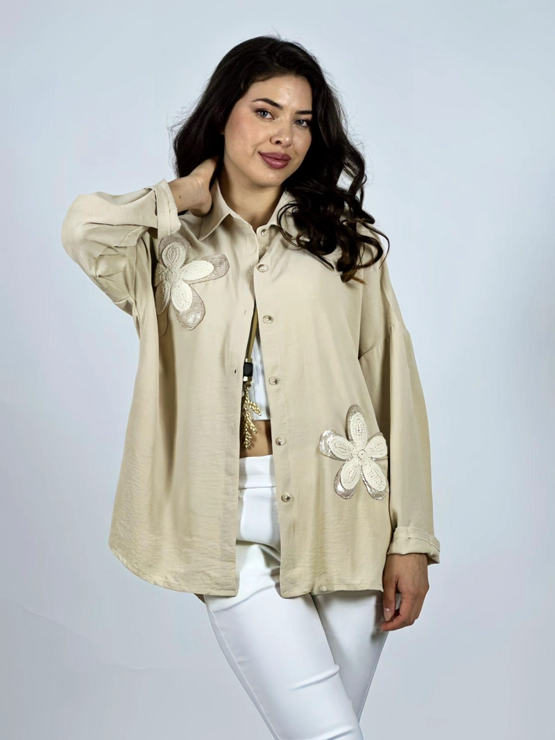 BLUSA FLORES BORDADAS CAFE - 2