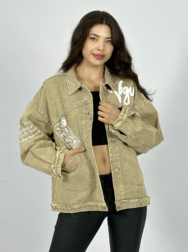CHAQUETA MEZCLILLA TACHAS Y LETRAS NEGRO - 1